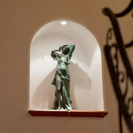 מלון Alpen Glueck Lisa Garni