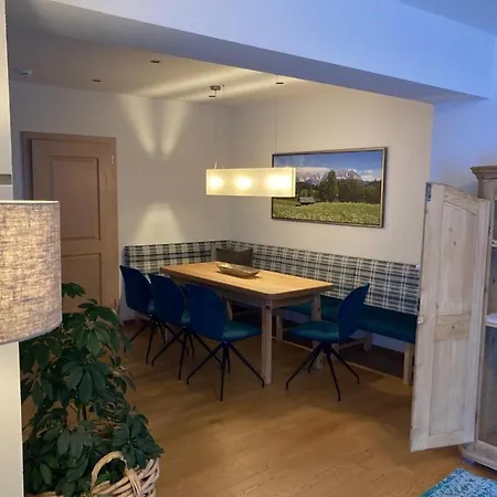 Alpen Glueck Lisa Garni 4*