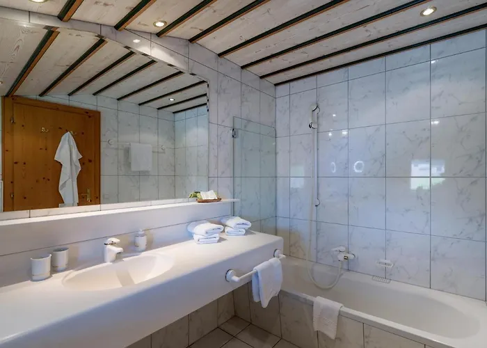 Alpen Glueck Lisa Garni קירשברג אין טירול