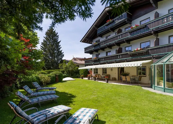 Alpen Glueck Lisa Garni קירשברג אין טירול