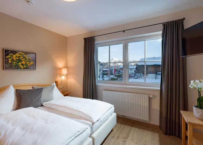 Alpen Glueck Lisa Garni מלון 4*