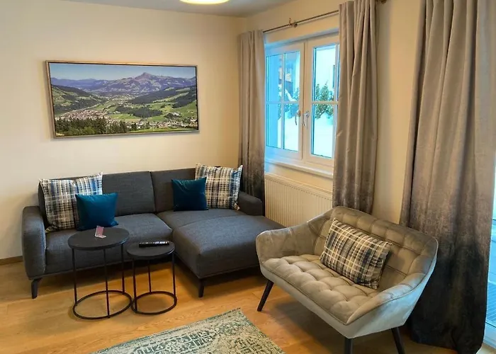 מלון Alpen Glueck Lisa Garni 4*