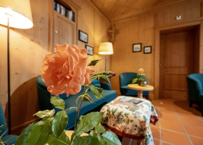 Alpen Glueck Lisa Garni 4*