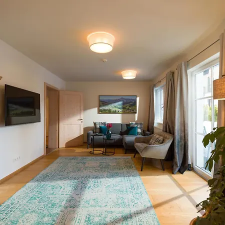 Alpen Glueck Lisa Garni Hotel 4*